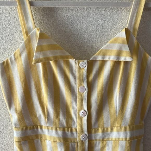 Wayf Dresses & Skirts - WAYF dress